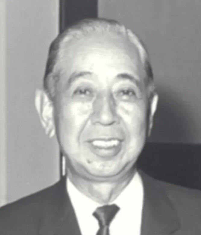 安倍晋三の母方の祖父・岸信介